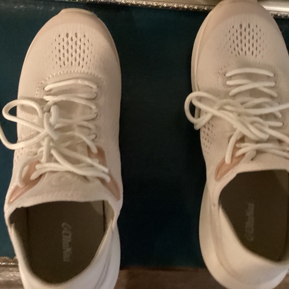 OLUKAI KAHOLO WOMANS TAN/TAPA - Picture 6 of 16